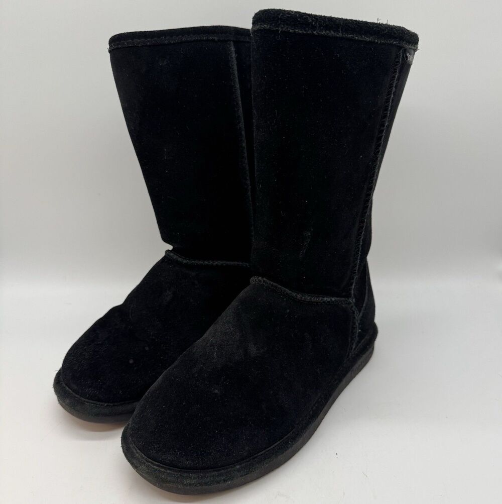 Bearpaw Emma Short Black Suede Boots Women's 6 Comfy Lined Winter Snow Shoes